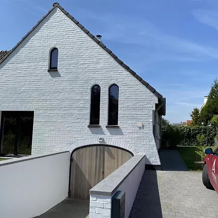 Luxurious In A Residential Location * Koksijde